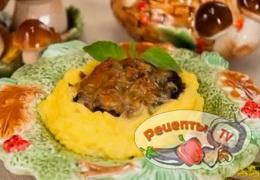 Гнездышки из картофеля с грибами - видео рецепт