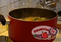 Суп со щукой и ананасом - видео рецепт