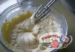 Заварной крем (классический для пирожных и тортов) - видео рецепт