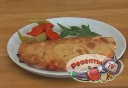 Пицца Кальцоне и Гавайи - видео рецепт