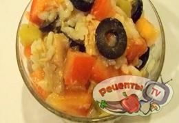 Салат с рисом и тунцом «Яркий» - видео рецепт
