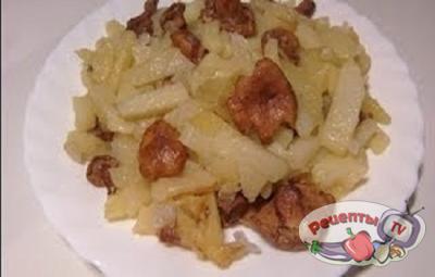 Картошка, жаренная с лисичками - видео рецепт 
