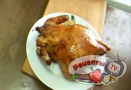 Цыпленок фаршированный яблоком и апельсином в соево-майонезном маринаде - видео рецепт
