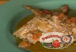 Кролик в томатном соусе - видео рецепт