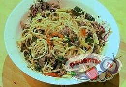 Спагетти с олениной - видео рецепт