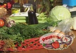 Витаминный салат из овощей - видео рецепт