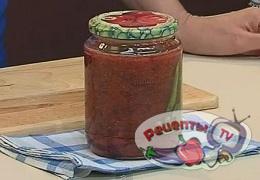 Перетирание ягод с сахаром для хранения - видео рецепт