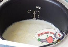 Топленое молоко в мультиварке - видео рецепт