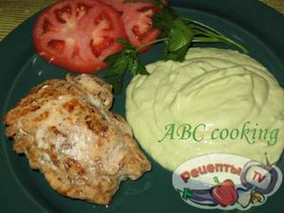 Lemon Chicken with Guacamole Sause