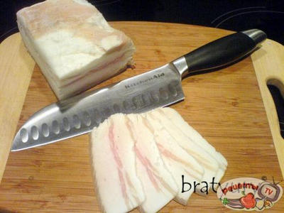 Картофель, жареный со шкварками. Простой, но заделистый рецепт украинско-корейской кухни Картофель, жареный со шкварками. Простой, но заделистый рецепт украинско-корейской кухни