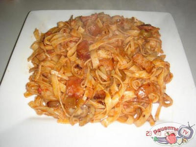 �������� ��������� (fettuccine) � ������� � �������