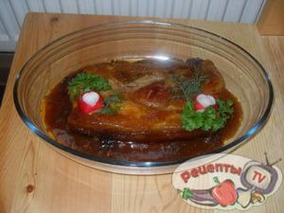   (Schweinebraten)