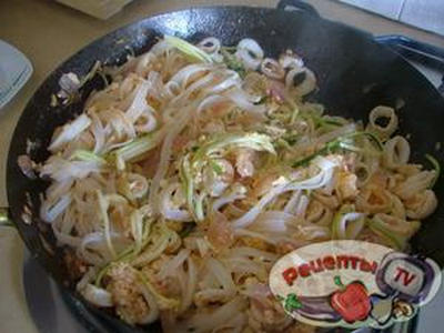 �������� Pad Thai