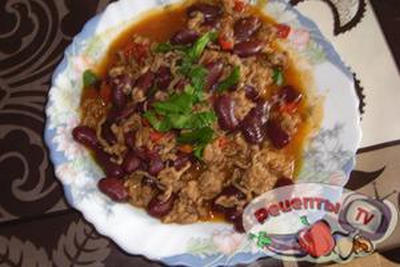    (Chili con carne)   