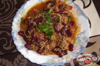    (Chili con carne)   