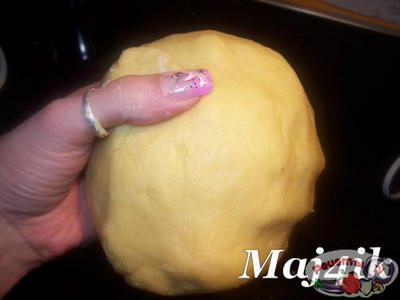 <b>������������� � �����</b> (��� �����) ��� <b>���������</b> (Hamantaschen)