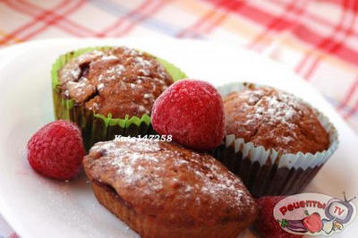 -  ()_Bnn Strawberry Muffins