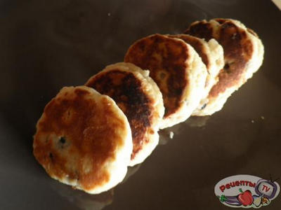   (Welsh cakes)