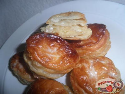      (Gateau Pithiviers)