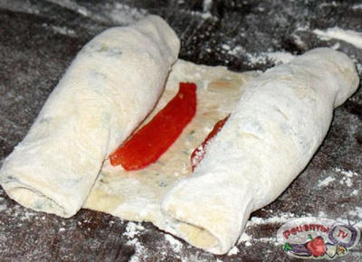 Панини с начинкой из подсушенных томатов Панини с начинкой из подсушенных томатов