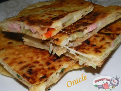   <b> </b>   c , Quesadillas